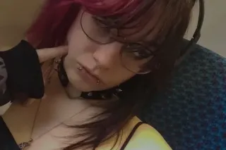 Emo Trans Girl - Image 4